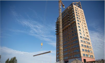 Readymade concrete wall used in construction of multi-stored building
