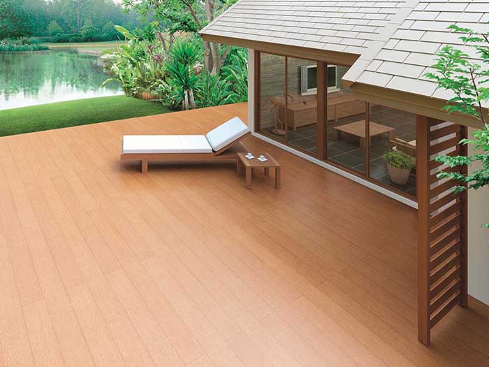 SCG Wood Plank balcony site reference - SCG Smartwood