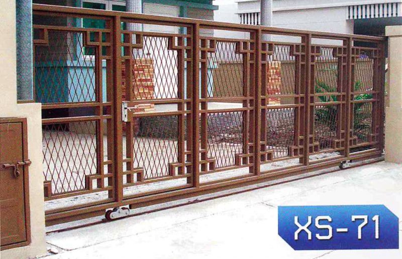 Steel fence - expanded metal